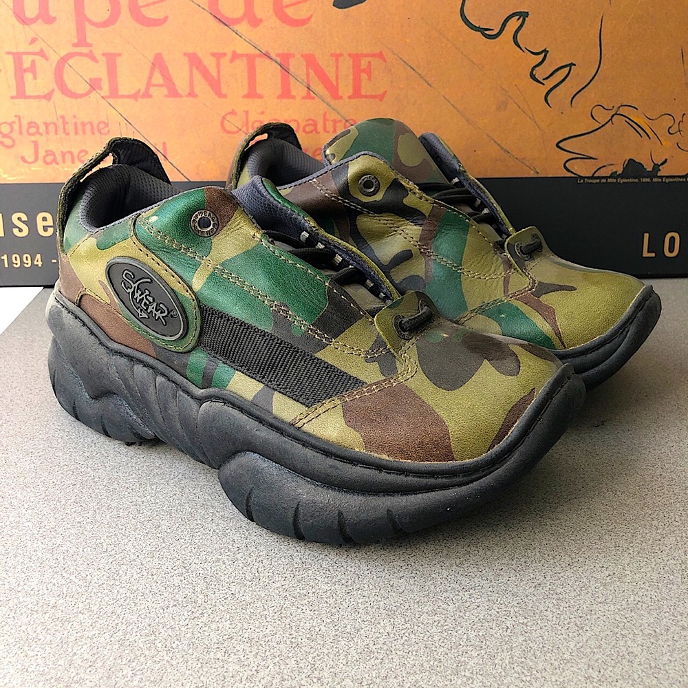 BN SWEAR ALTERNATIVE ‘90s Streetmix platform soles, Green Camouflage, Size 41eur